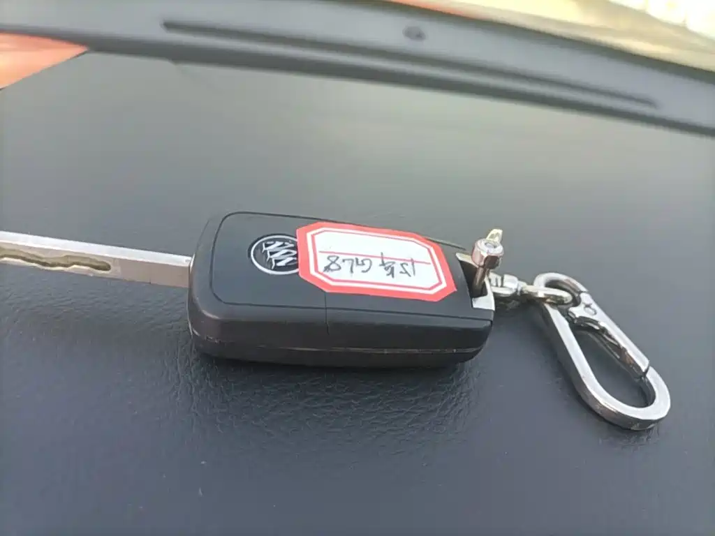Buick GL8 — миниатюра 9