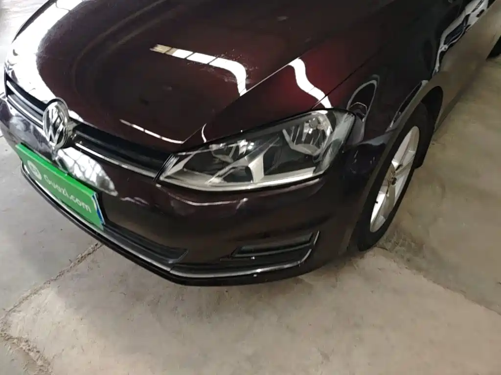 Volkswagen Golf — миниатюра 24