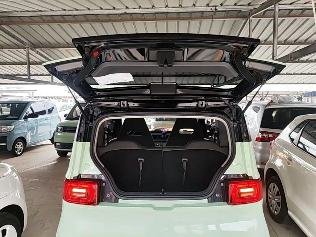 Wuling MINIEV — миниатюра 19