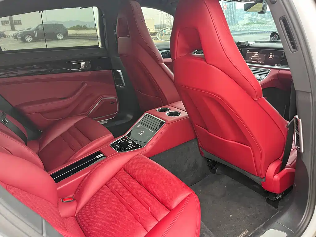 Porsche Panamera — миниатюра 9