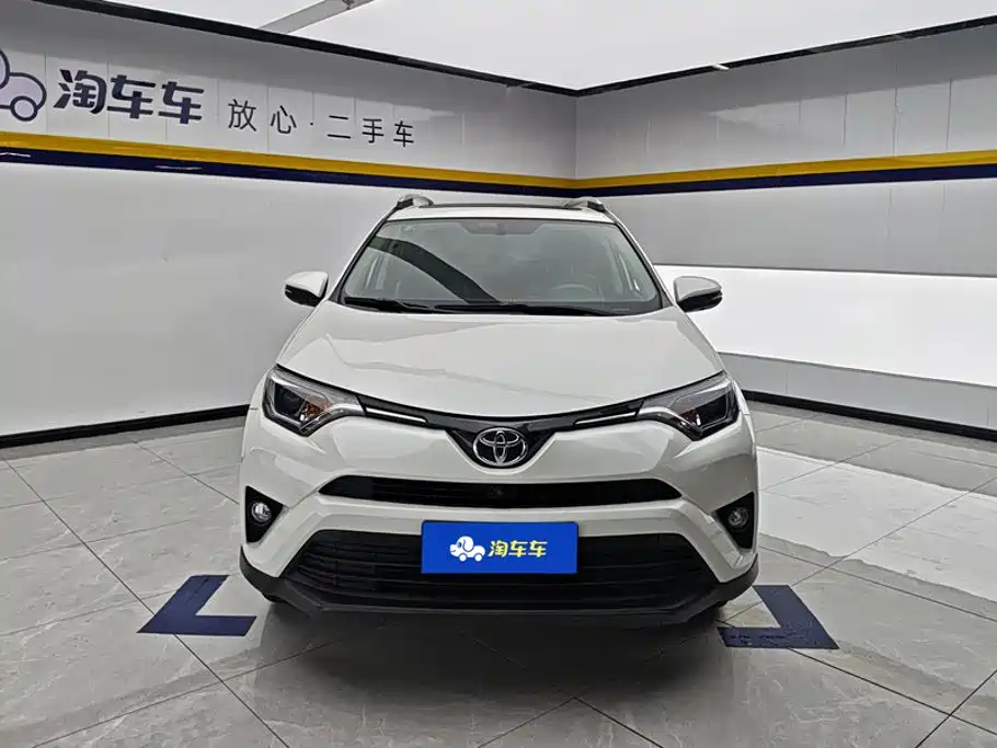 Toyota RAV4 — миниатюра 2