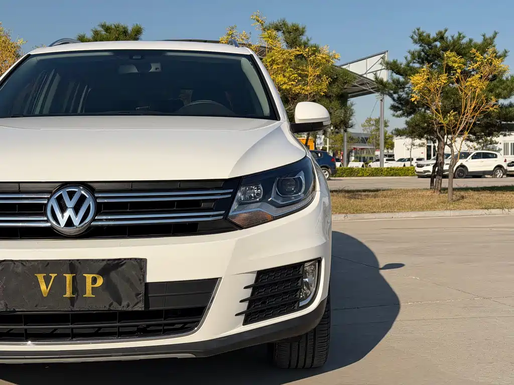 Volkswagen Tiguan — миниатюра 2