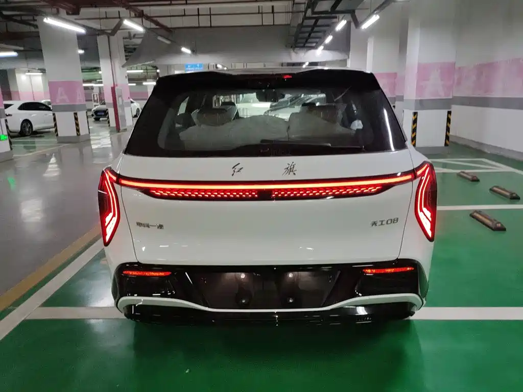 Hongqi 08 2025 605