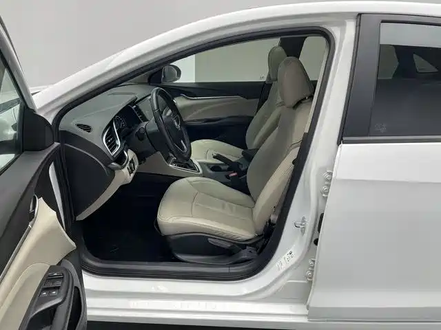 Buick Excelle — миниатюра 7