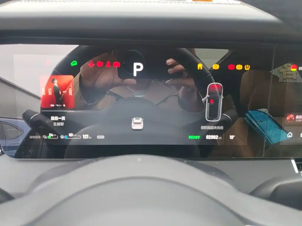 Li Auto Li ONE — миниатюра 12
