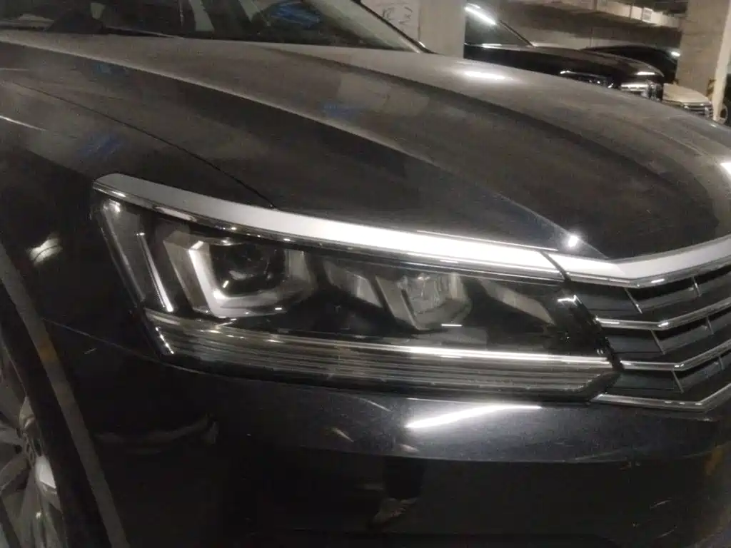 Volkswagen Passat — миниатюра 7