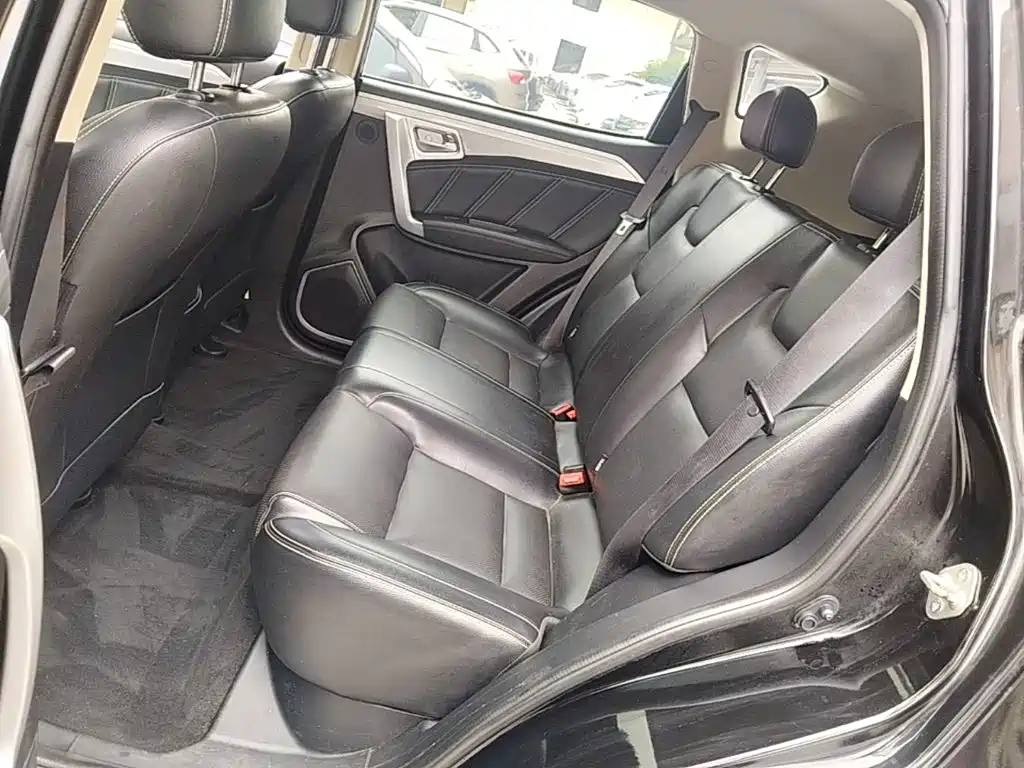 Geely Vision X6 — миниатюра 17