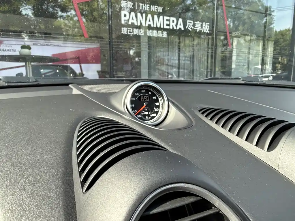 Porsche 718 2022 Cayman 2.0T