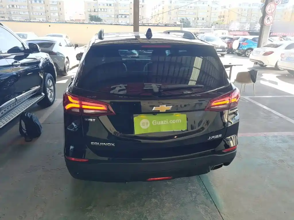 Chevrolet Equinox — миниатюра 6