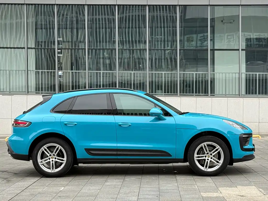 Porsche Macan — миниатюра 4