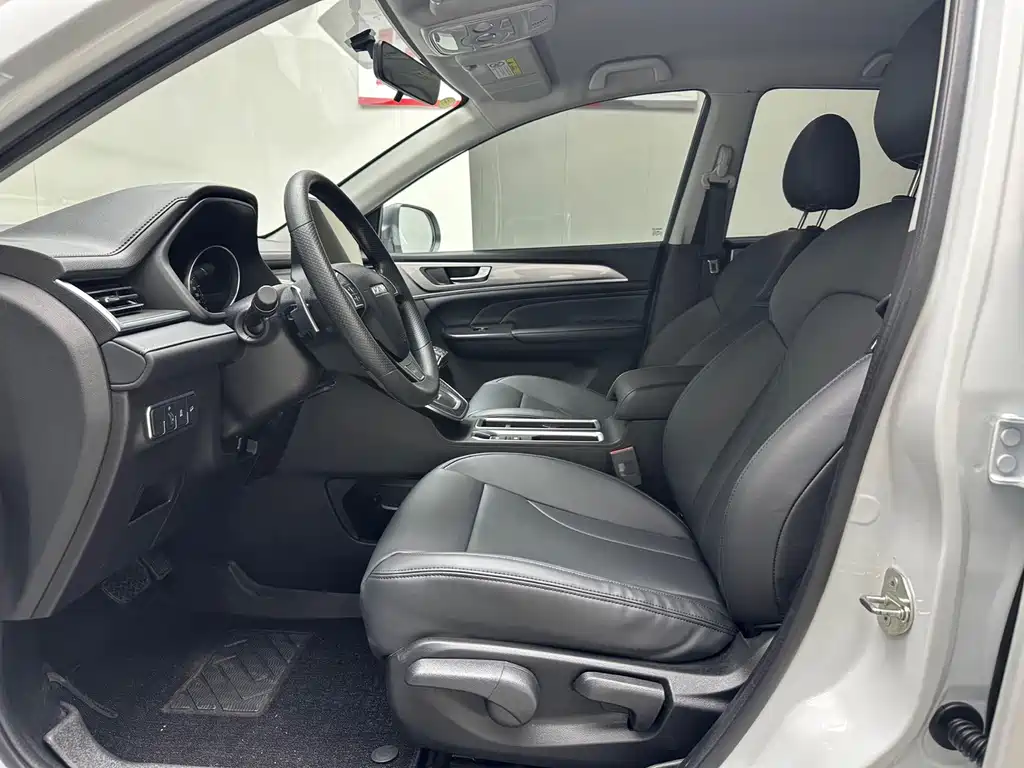 Haval M6 — миниатюра 4