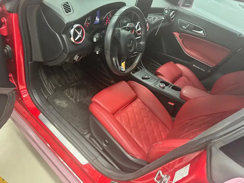 Mercedes-Benz CLA (Import) — миниатюра 4