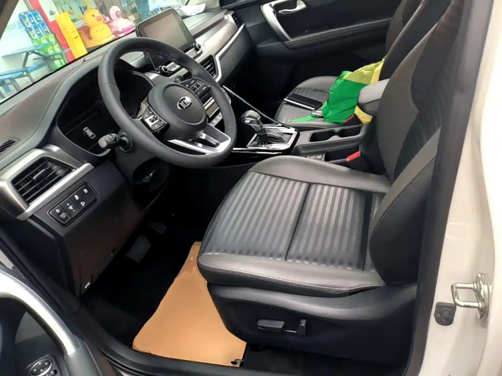 Kia Sportage — миниатюра 15