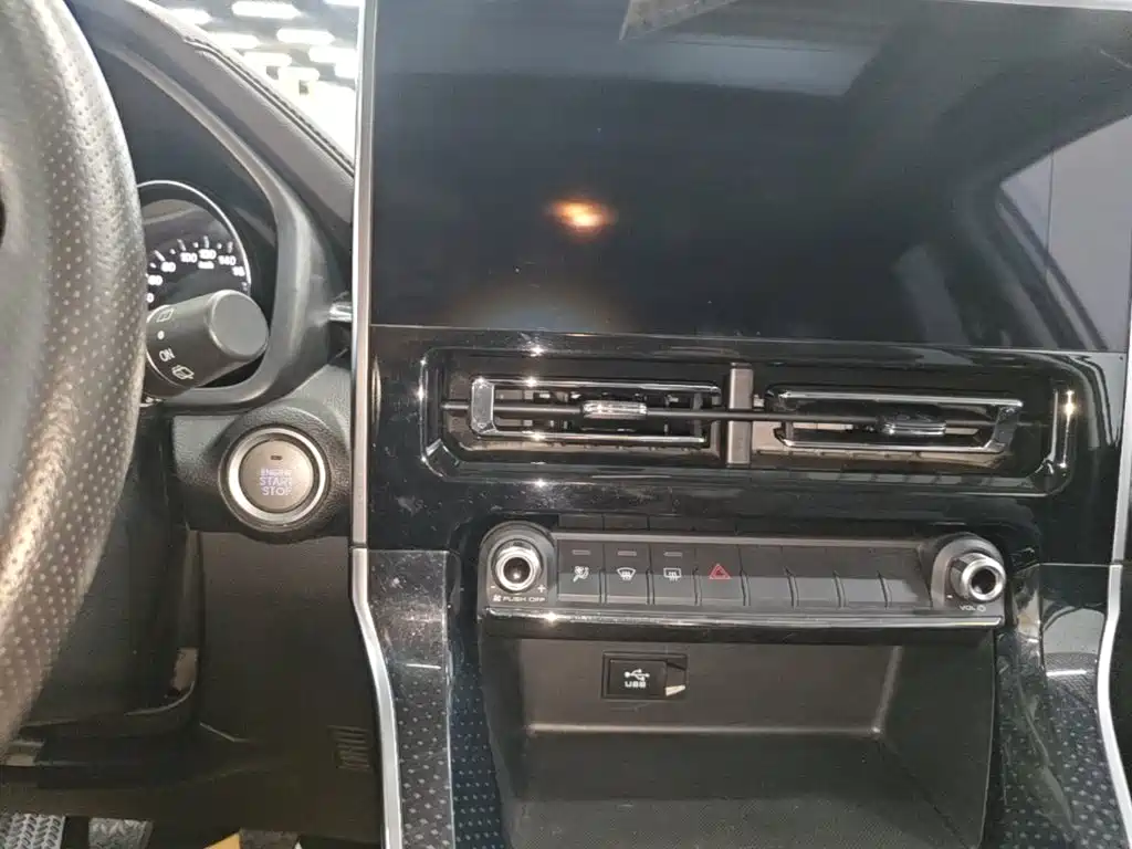 Haval M6 — миниатюра 13