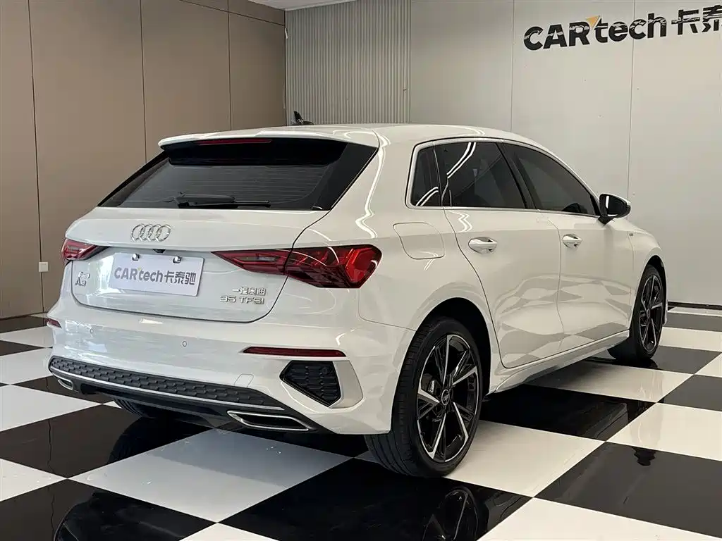 Audi A3 2022 Sportback 35 TFSI Fashion Sport