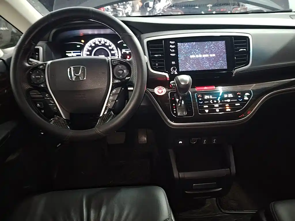 Honda Odyssey — миниатюра 10