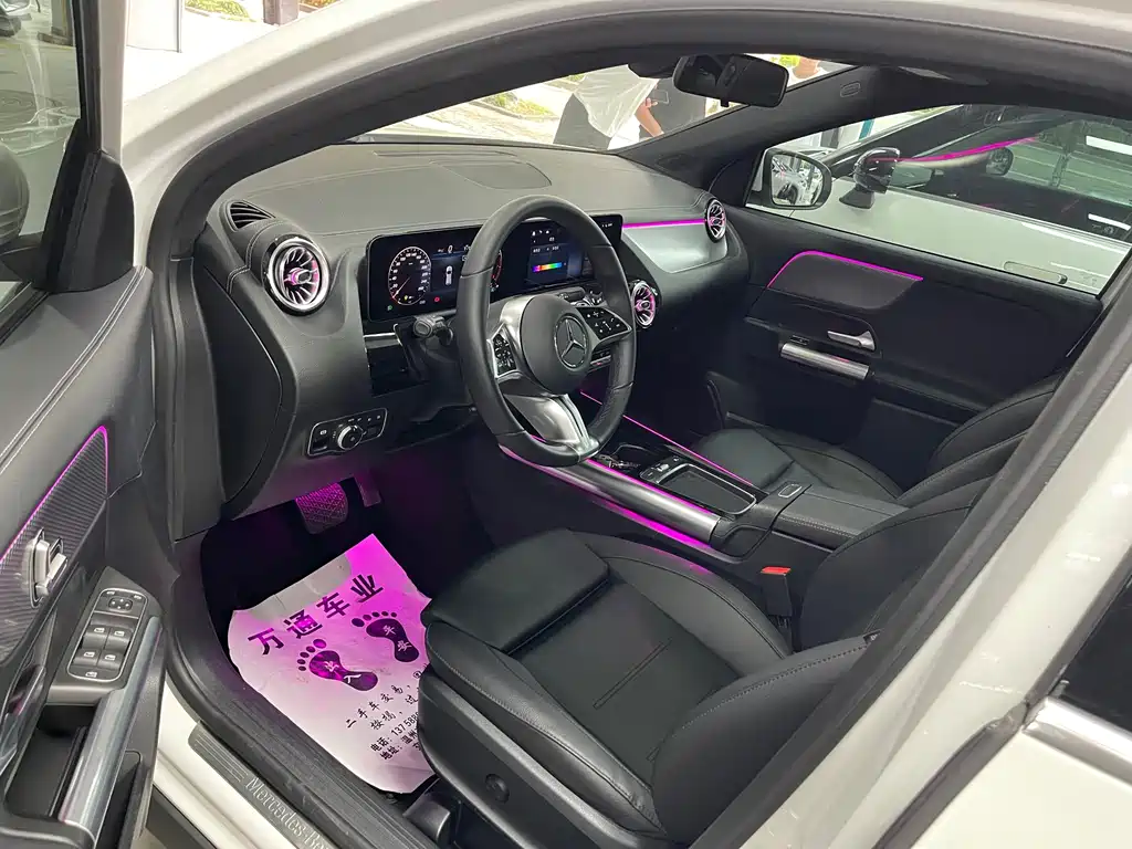 Mercedes-Benz GLA — миниатюра 9