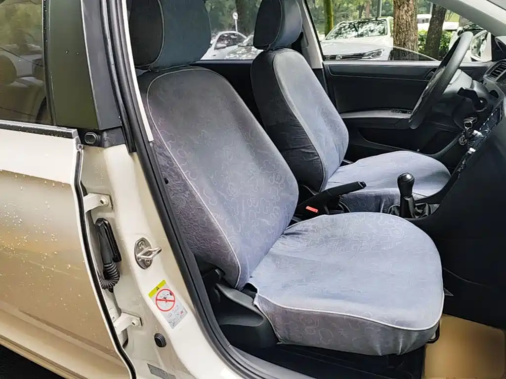 Volkswagen Santana — миниатюра 25
