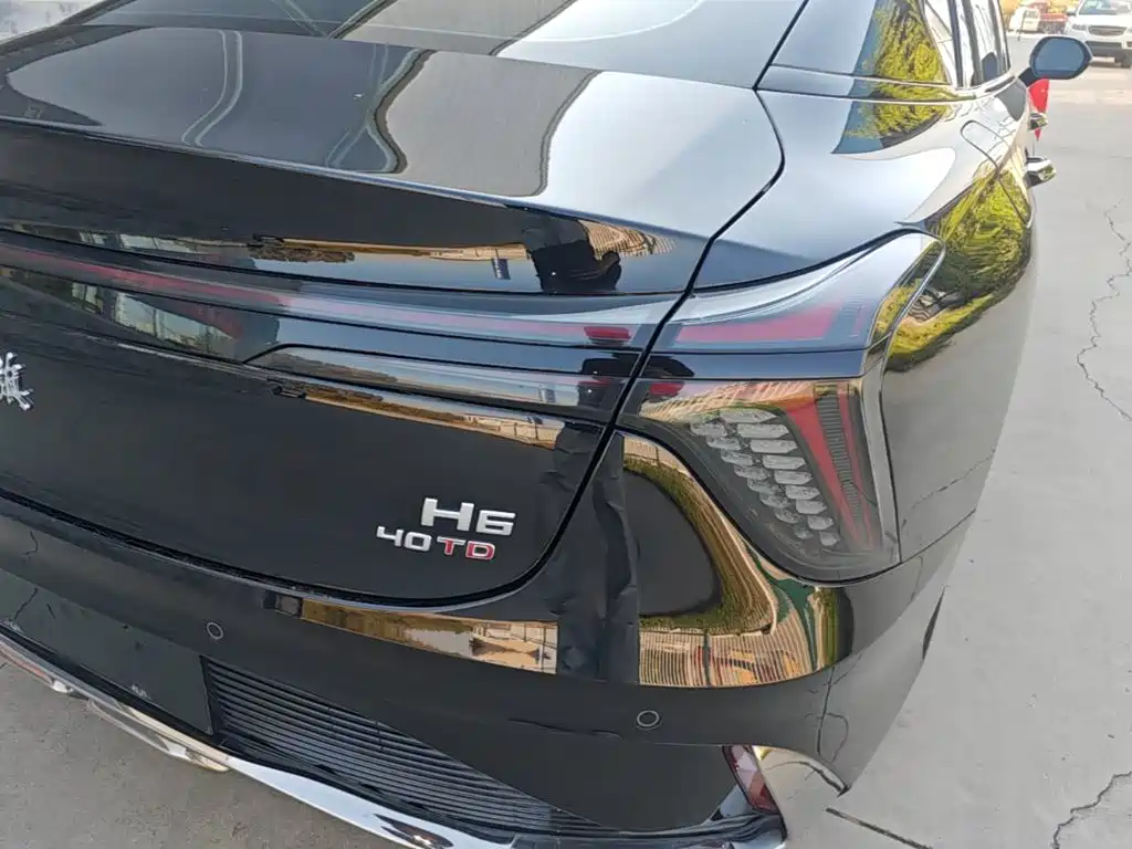 Hongqi Hongqi H6 — миниатюра 8