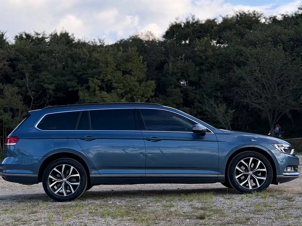Volkswagen Viloran — миниатюра 6