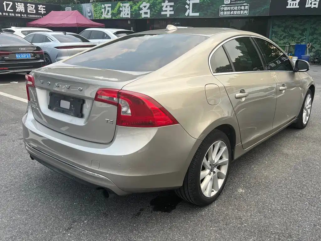 Volvo S60 2016 S60L T4
