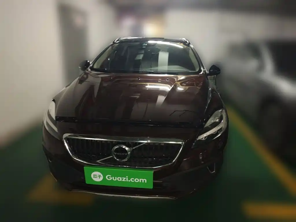Volvo V40 — миниатюра 23