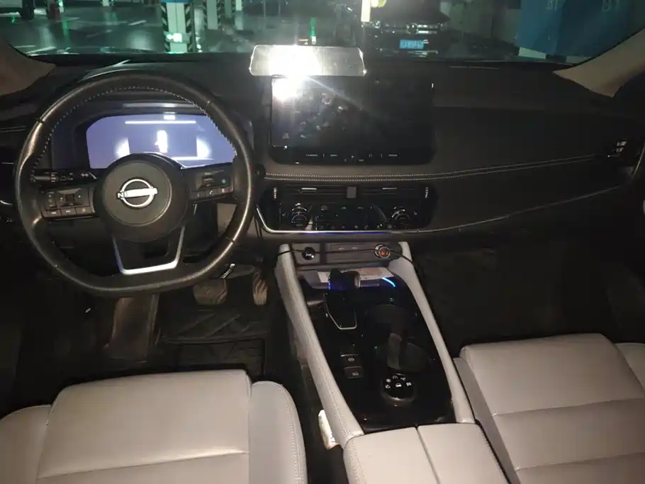 Nissan X-Trail — миниатюра 12