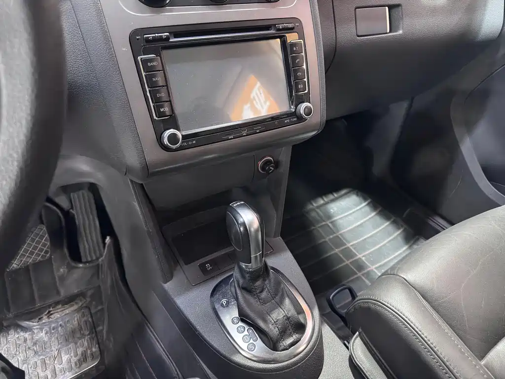 Volkswagen Touran — миниатюра 14