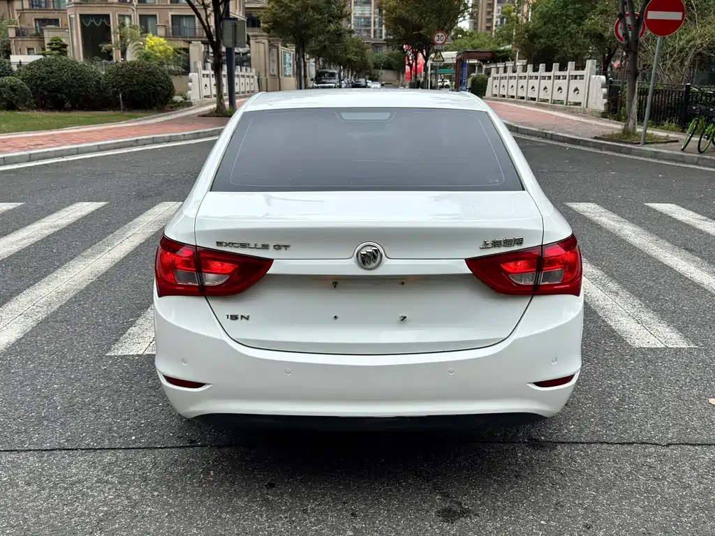 Buick Excelle — миниатюра 5