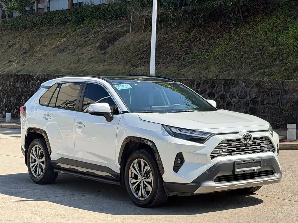 TOYOTA RAV4 RONGFANG