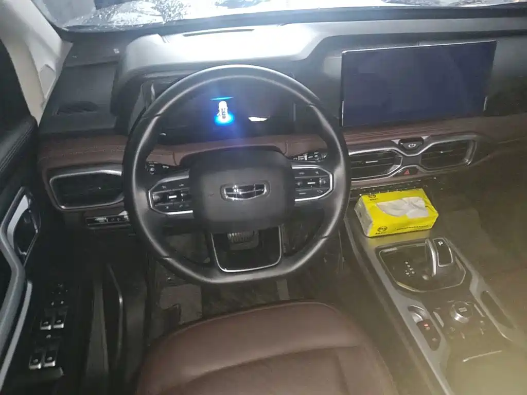Geely Haoyue — миниатюра 15