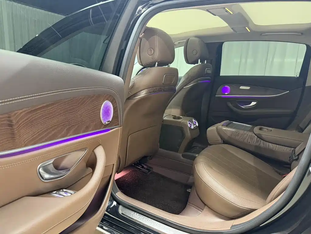 Mercedes-Benz E-Class E 2020 E 300 L Fashion