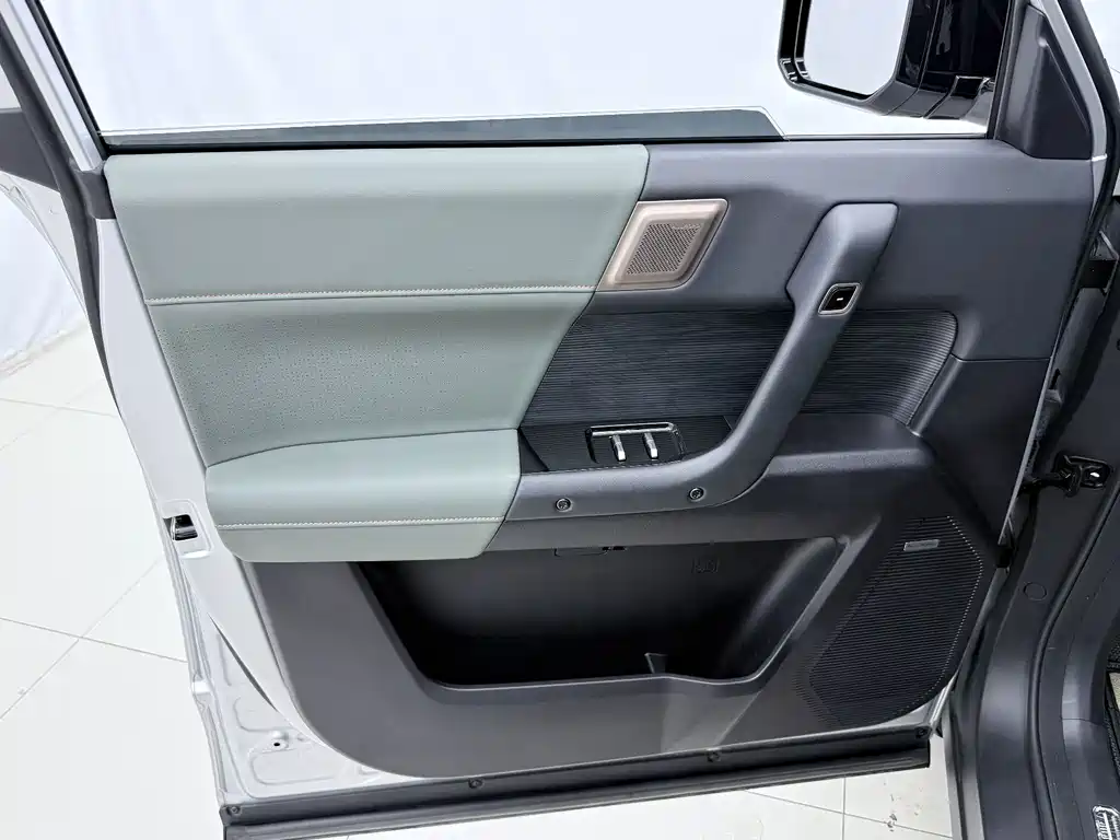 iCAR iCAR 03 — миниатюра 16