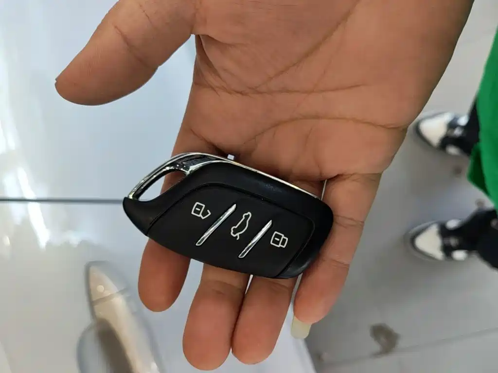 Roewe M7 DMH — миниатюра 9