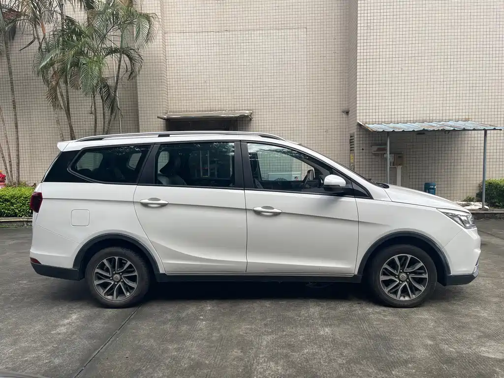 Baojun 730 — миниатюра 8