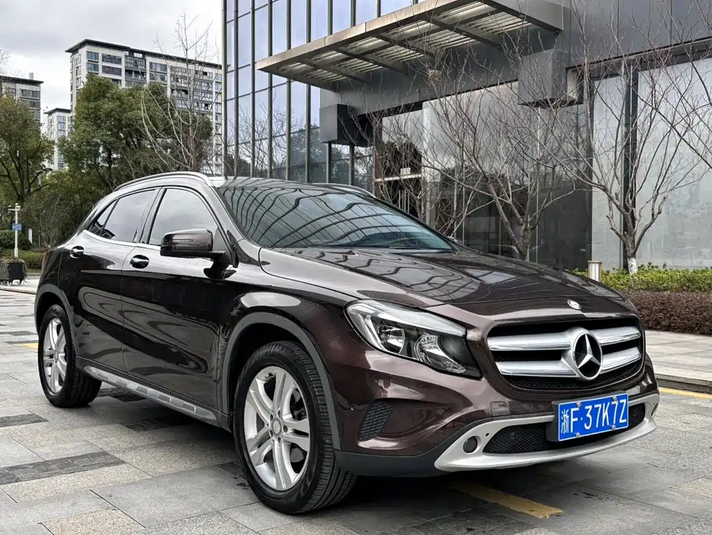 Mercedes-Benz GLA 2015 GLA 200