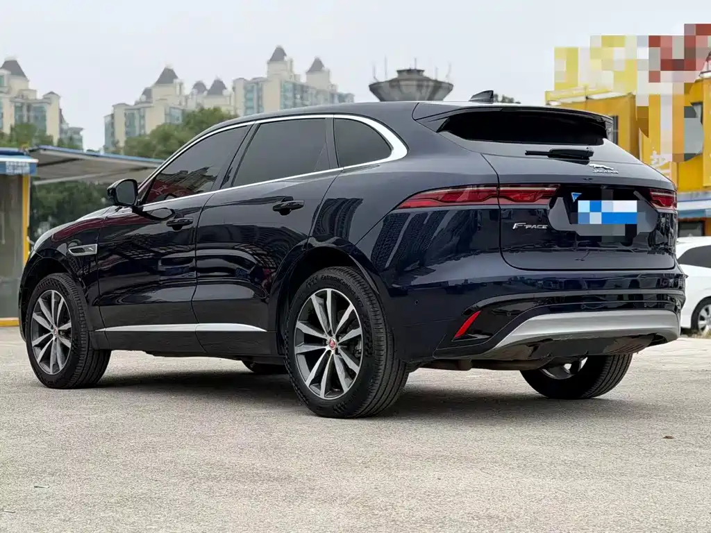 Jaguar F-PACE — миниатюра 9