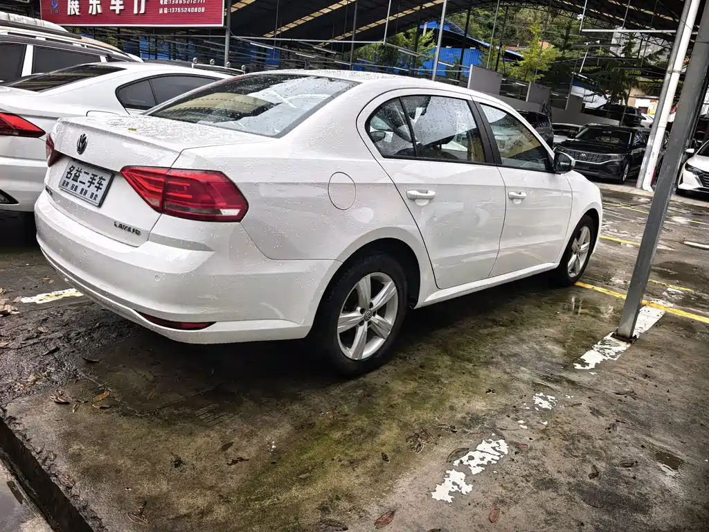 Volkswagen Lavida — миниатюра 4