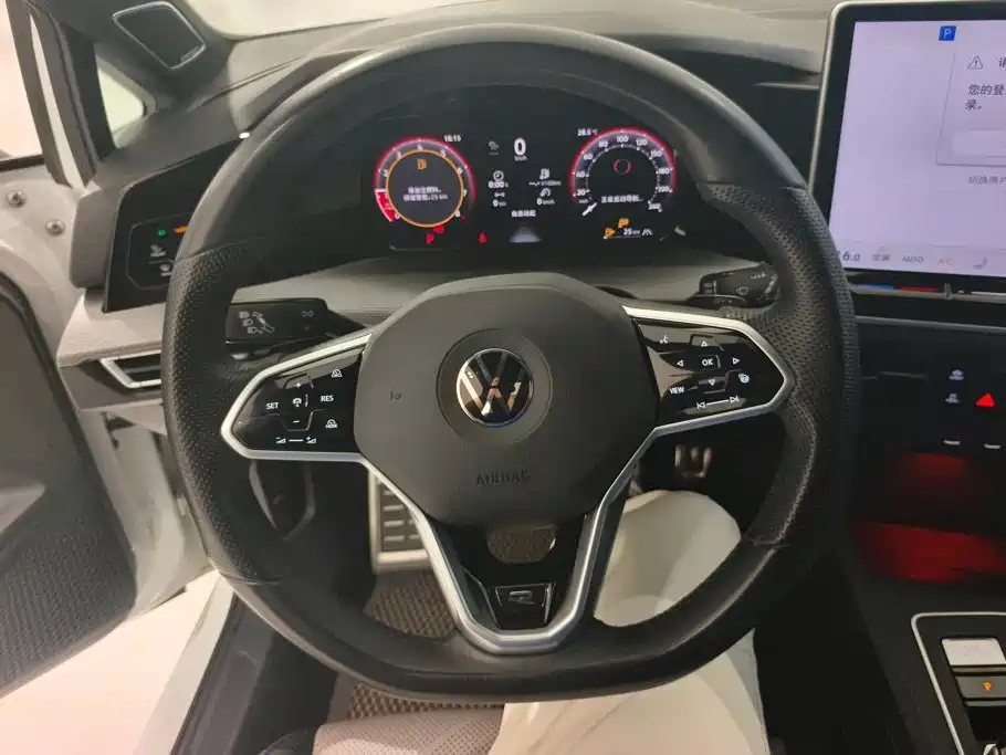 Volkswagen Golf — миниатюра 15
