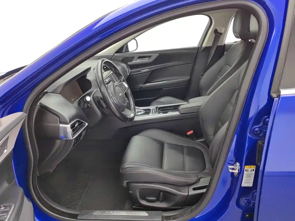 Jaguar XEL — миниатюра 10