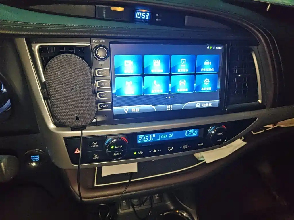 Toyota Highlander — миниатюра 9