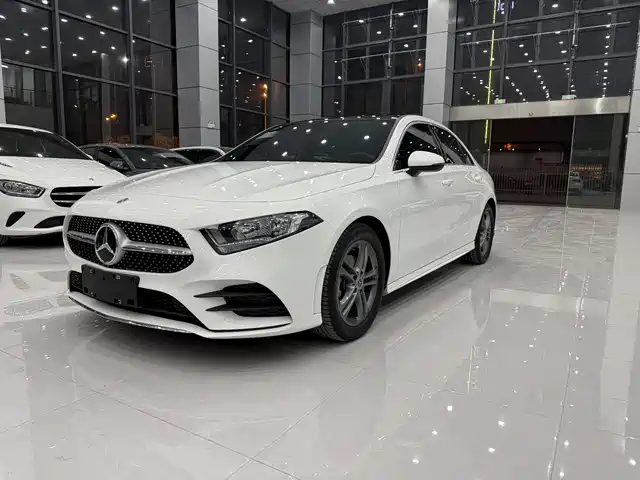 MERCEDES BENZ A CLASS