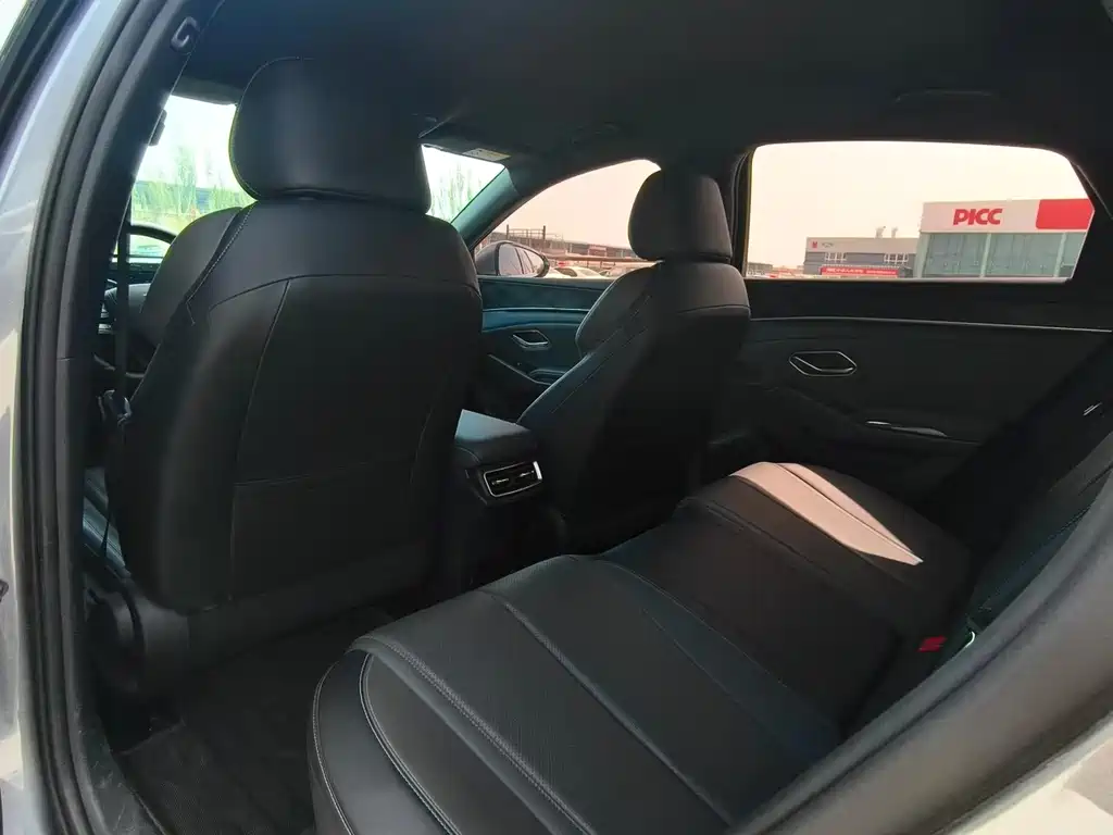 BYD Qin L — миниатюра 6