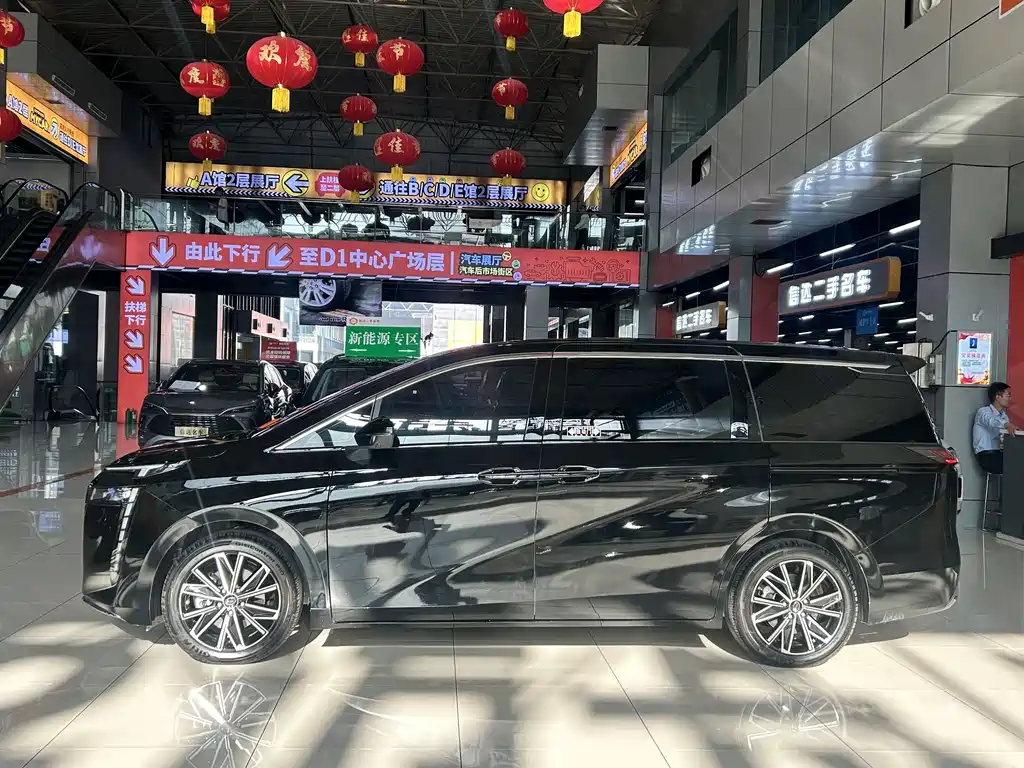 GAC Motor Trumpchi E8 — миниатюра 19