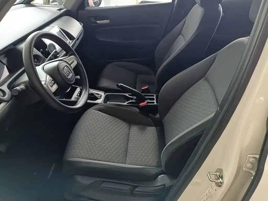 Honda Fit — миниатюра 15