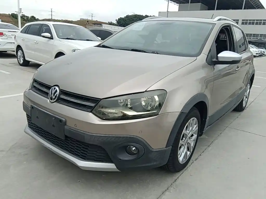 Volkswagen Polo 2014 1.6L Cross Polo Auto