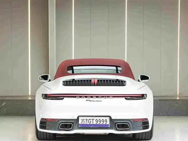 Porsche 911 2023 Carrera Cabriolet 3.0T
