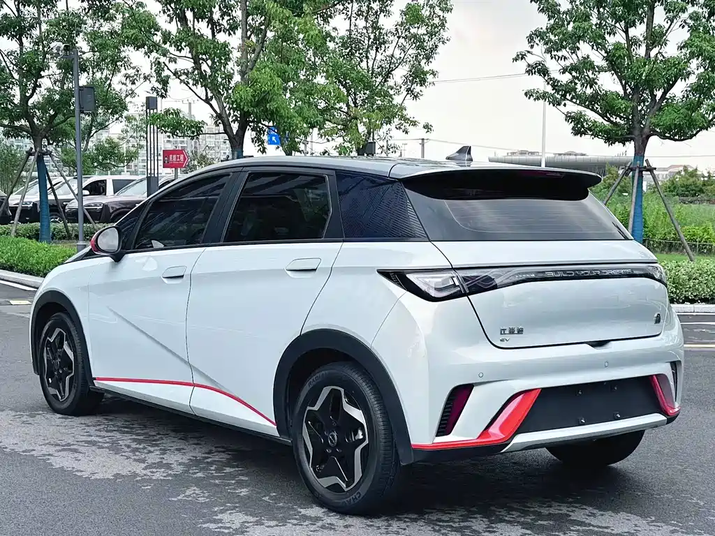 BYD Dolphin — миниатюра 11