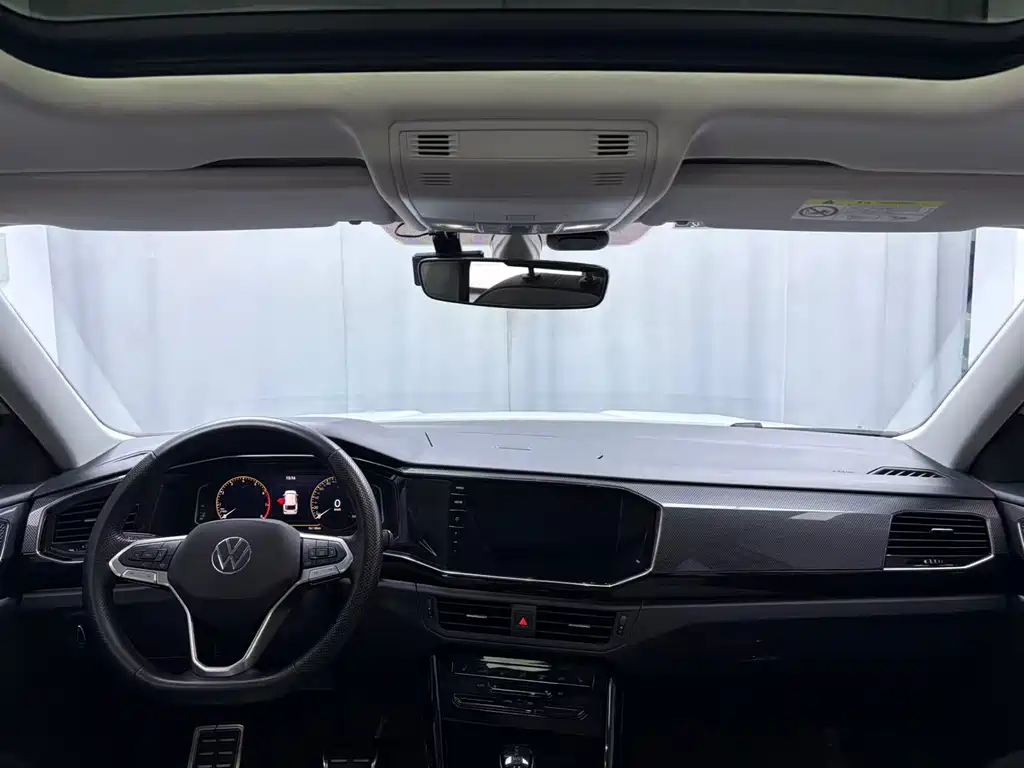 Volkswagen TayronX X 2020 330TSI Luxury Smart Connect