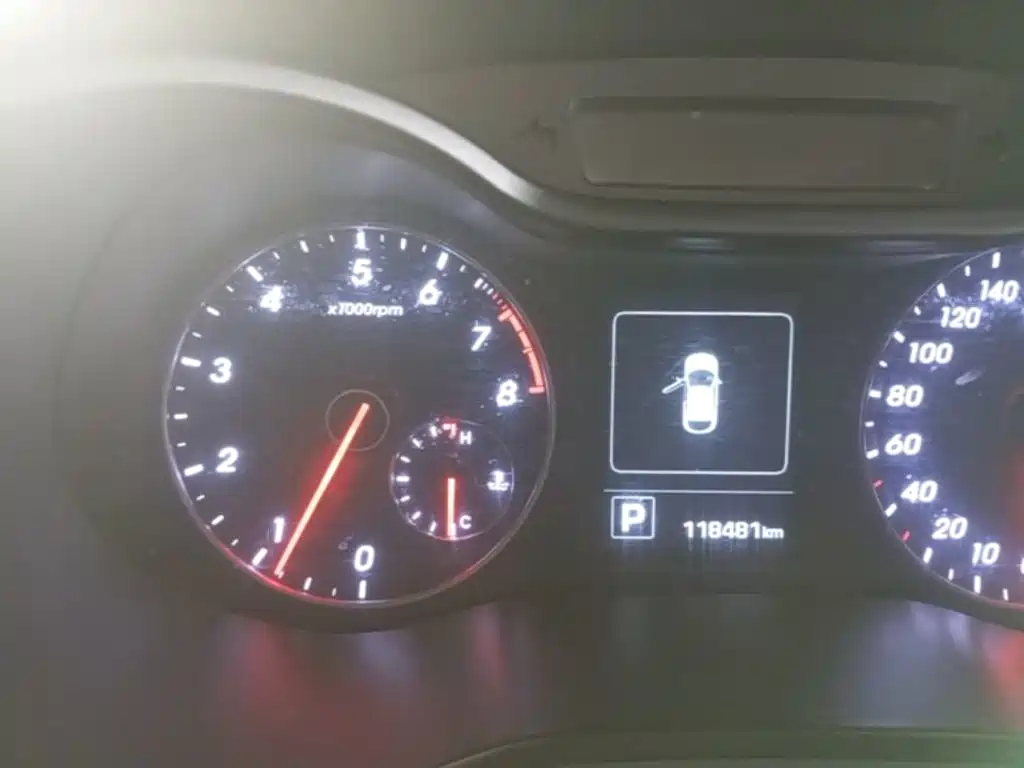 Hyundai Veloster — миниатюра 12